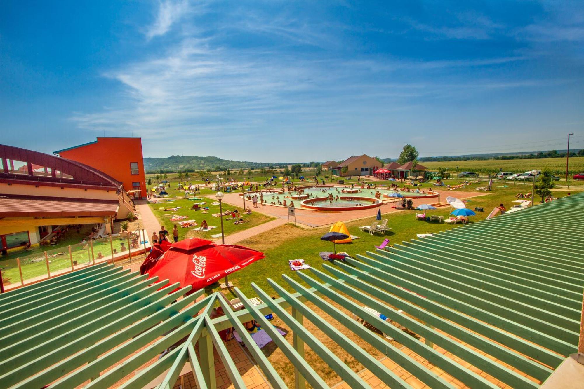 Vulkan Wellness Hotel & Camping Celldomolk Luaran gambar
