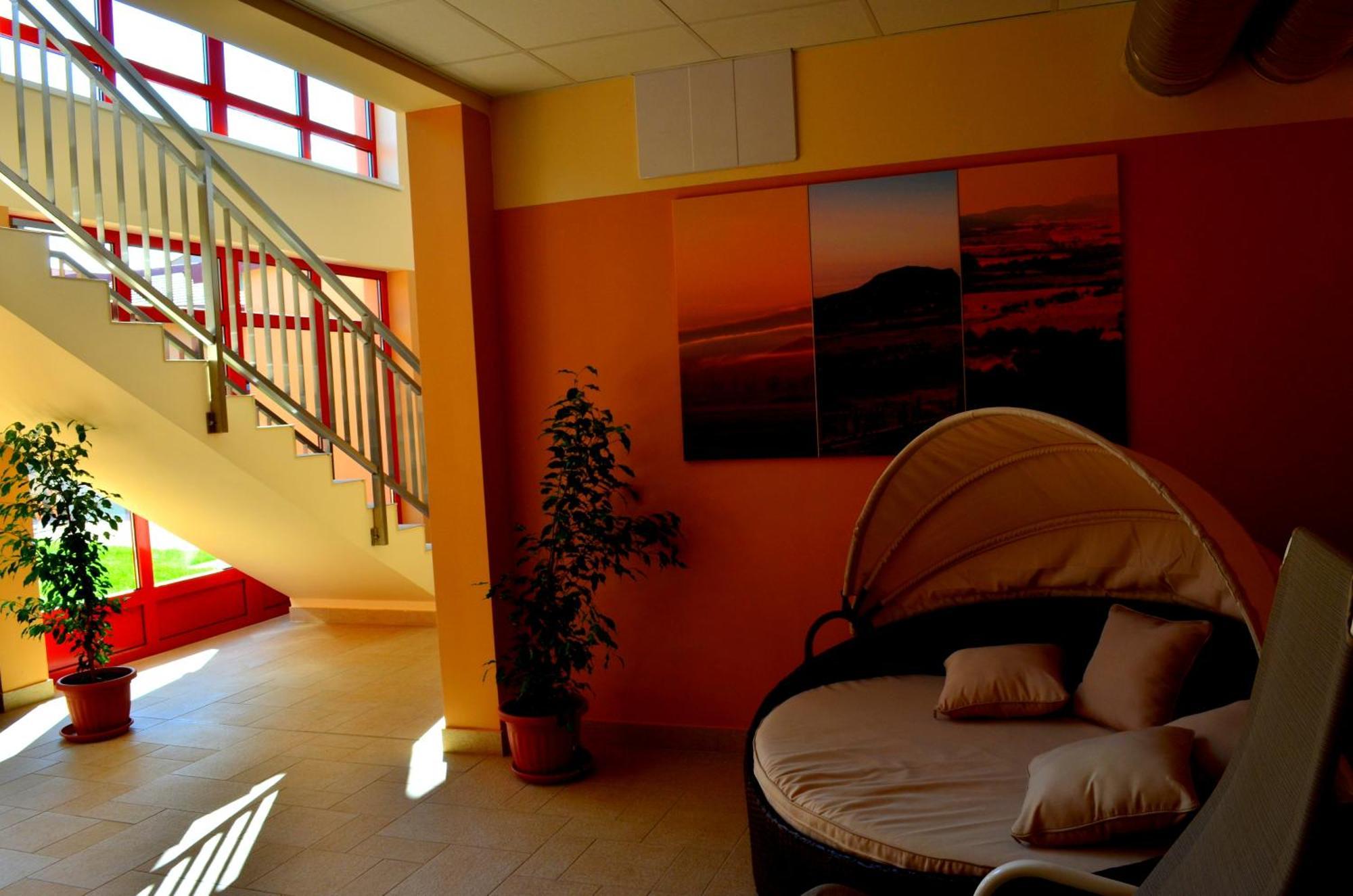 Vulkan Wellness Hotel & Camping Celldomolk Luaran gambar